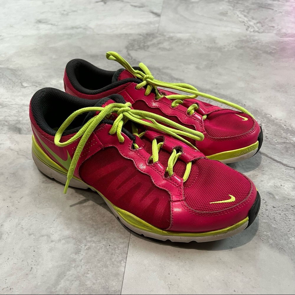 Nike Breathe Flex TR2 Running‎ Shoes Size 9.5 Pink
